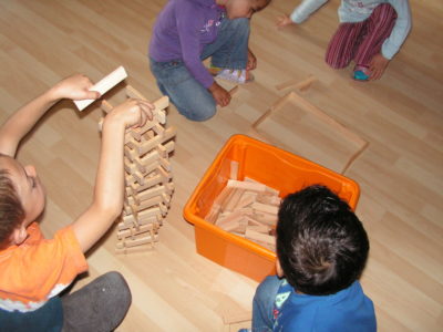 Kinderhüeti - Babysitting