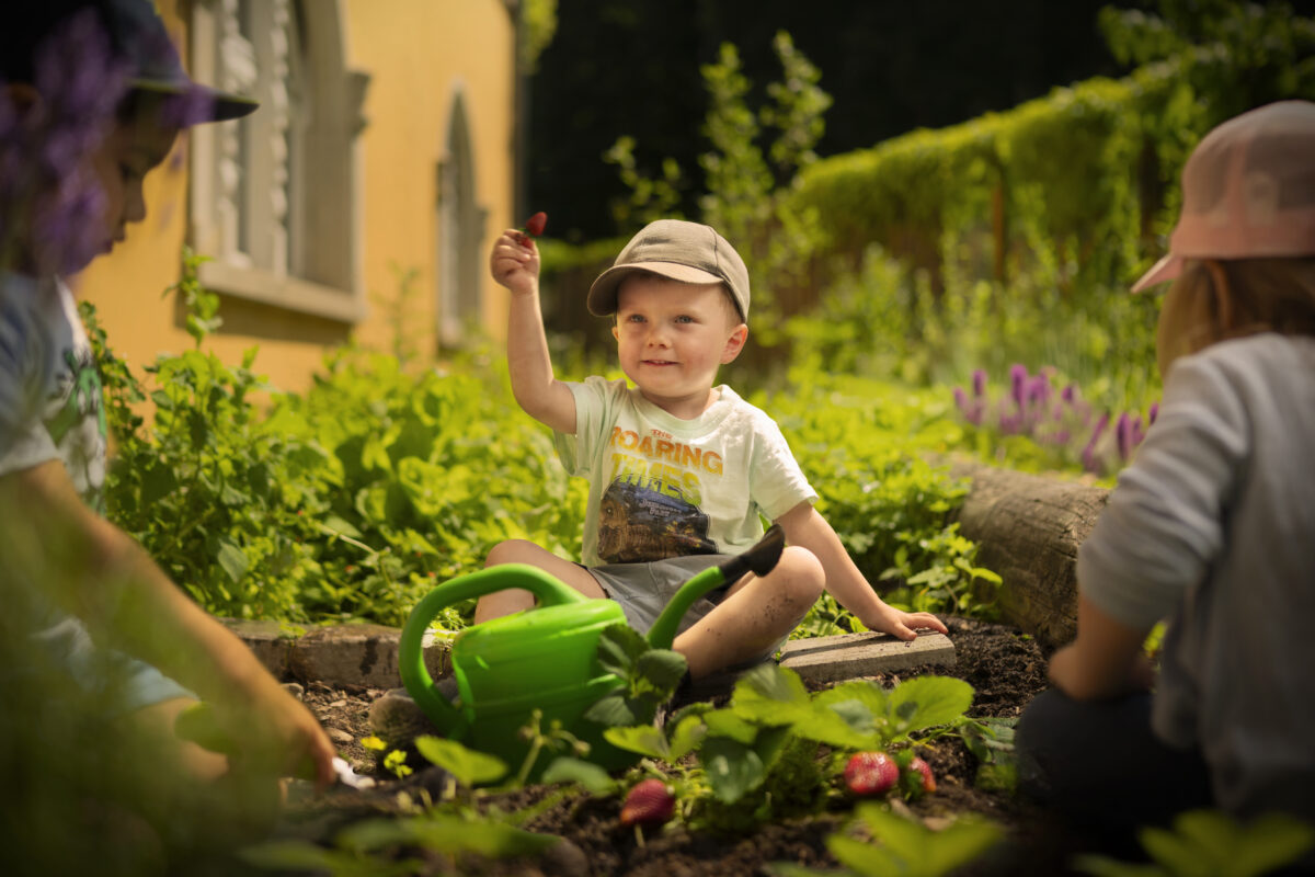 Flexible Halbtagsbetreuung: Perfekt für Ihren Familienalltag an der International School of Schaffhausen.